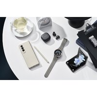 Samsung Galaxy Z Fold4 12GB/1TB (бежевый) Image #13